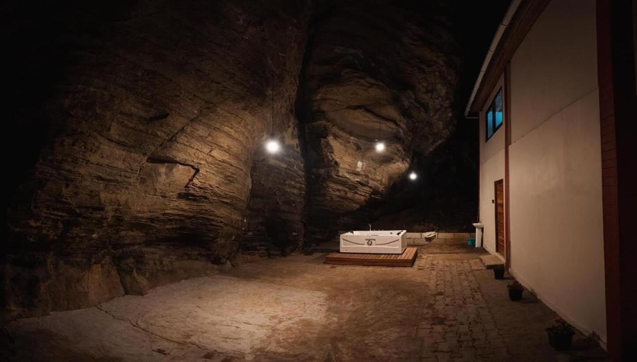 Cave Hill By Ferns Hotel Aizawl Luaran gambar